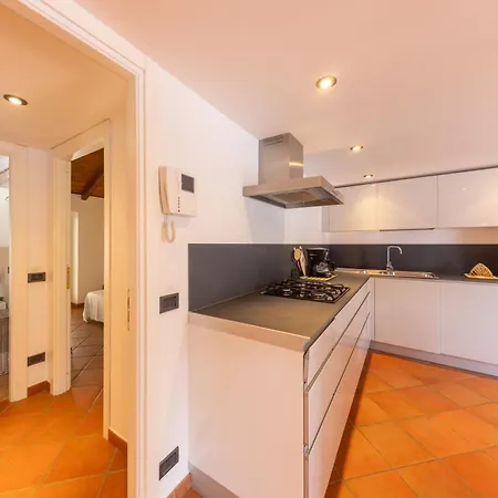 Bright Penthouse With Breathtaking Views Colonno