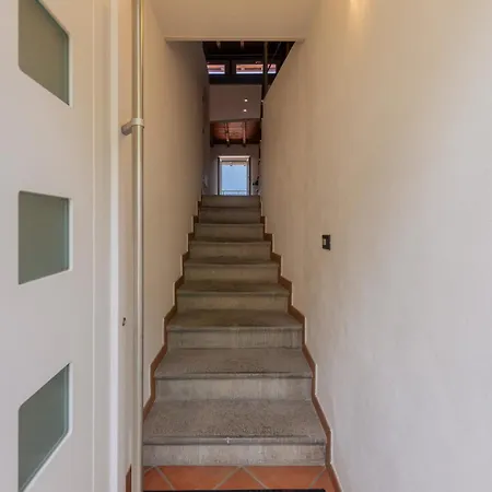 Bright Penthouse With Breathtaking Views Colonno